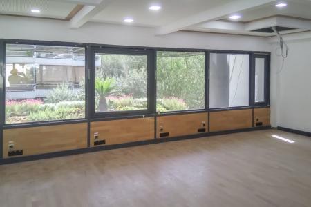 North Athens commercial property 1.040 sq.m for sale