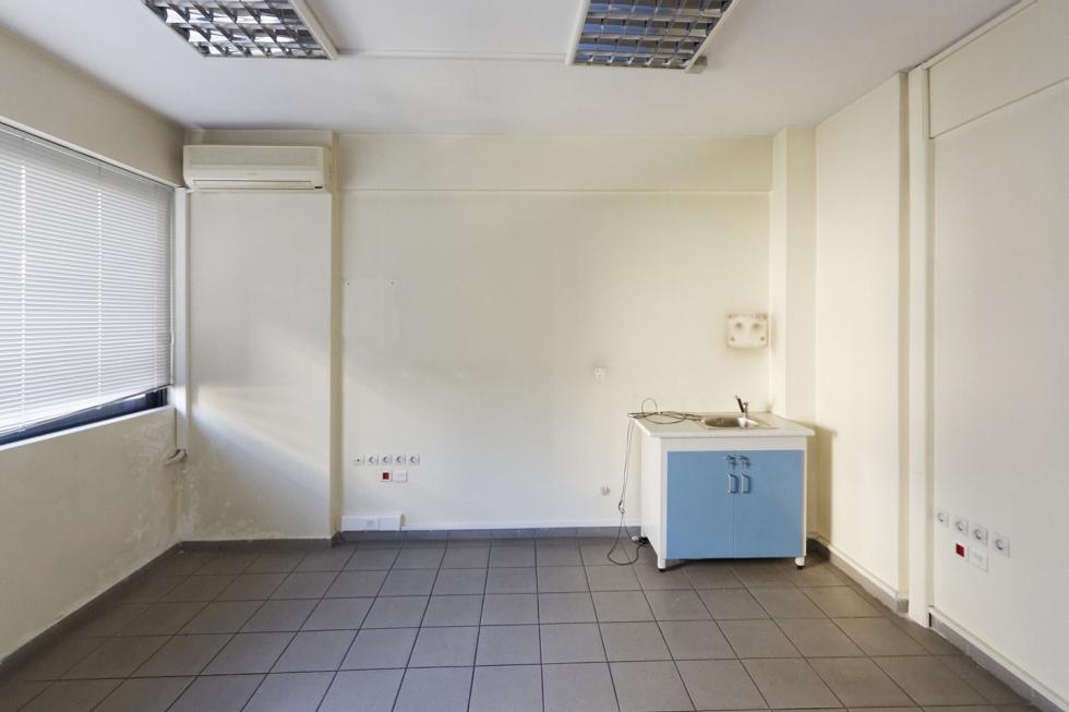 North Athens commercial building 940 sqm for sale