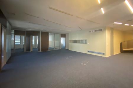 Piraeus offices 1.000 sq.m for rent