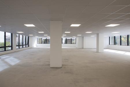 Independent building 3.900 sq.m. for sale, north Athens