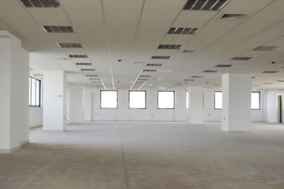 Offices of 1.400 sq.m for rent