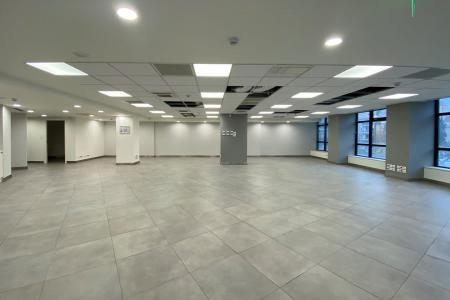 Center of Athens, independent building 2,418 sq.m for rent