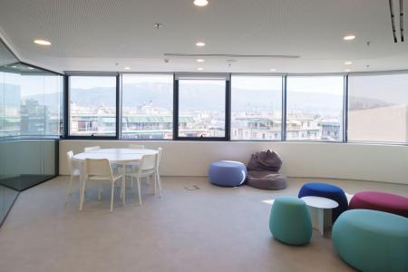 Athens offices 2,945 sq.m for rent