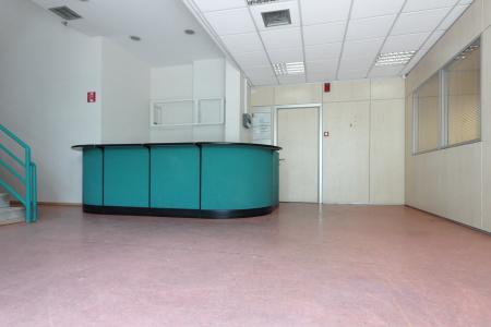 North Athens, commercial building 1.750 sqm for rent