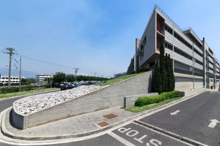 North Athens Kifisia, offices 2,000 sq.m for rent