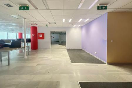 Neo Faliro, office 1,200 sq.m for rent