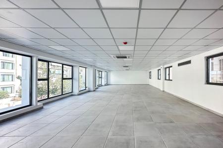 Athens center, independent building 1,470 sq.m for rent