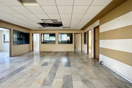 Marousi, office building 882 sq.m for rent