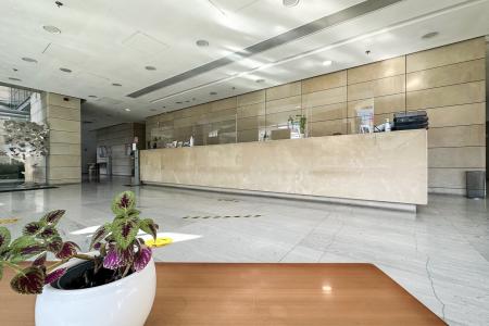 Kifissia, offices 2,500 sq.m for rent
