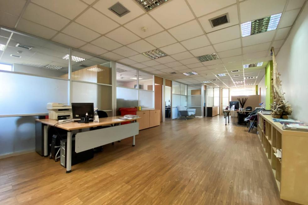 Marousi, offices 460 sq.m for rent