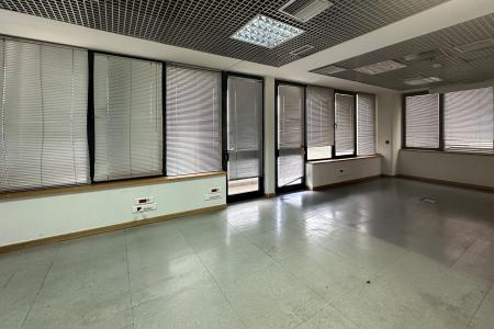 Marousi, independent building 2,470 sq.m for rent