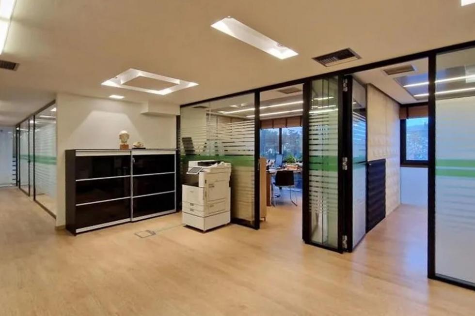 Chalandri, office 230 sq.m for rent