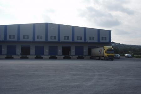 East Attica commercial warehouse 5.300 sq.m for rent