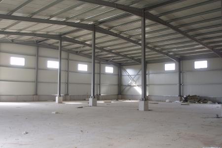 East Attica industrial warehouse 1.300 sqm to let