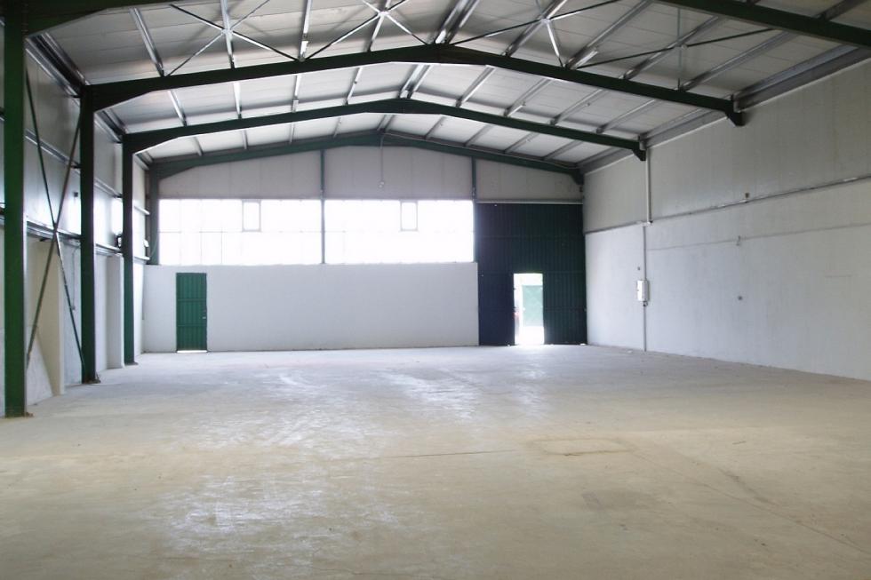 West Athens commercial warehouse 800 sqm for rent