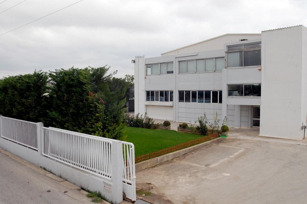 West Athens industrial building 3.300 sq.m, for sale