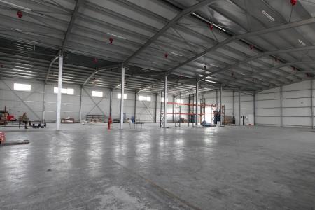 West Athens commercial warehouse 2.000 sq.m for rent