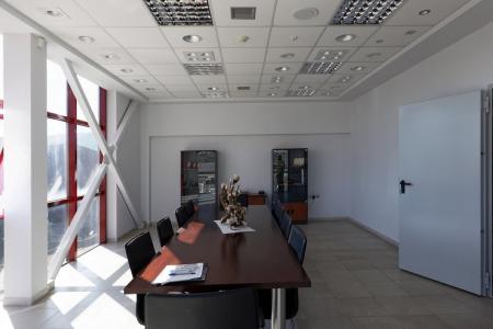 West Athens warehouse 2.400 sq.m for rent