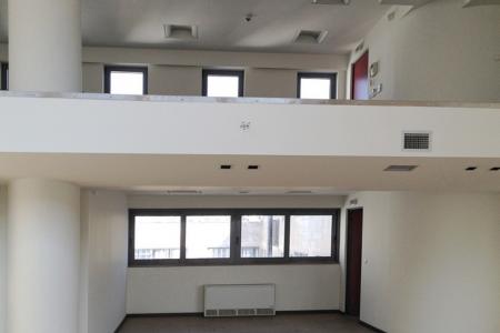 Piraeus commercial building 2.200 sq.m for rent