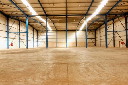West Attica logistic warehouse 2.000 sqm for rent