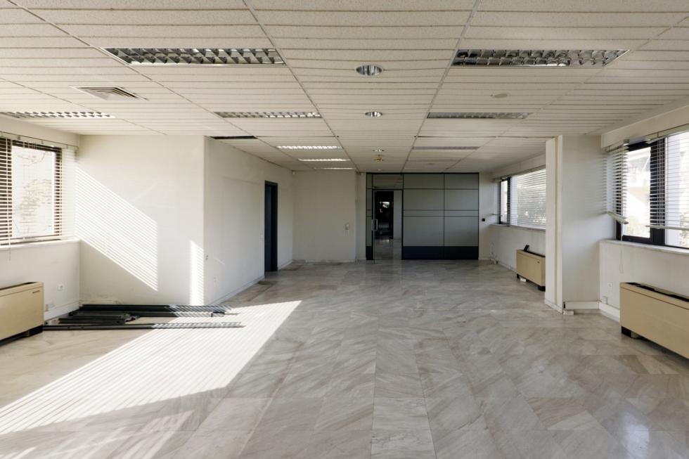 North Athens office building 2.000 sqm for rent