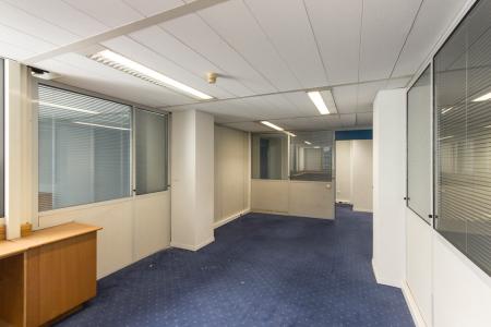 North Athens office 285 sq.m for rent