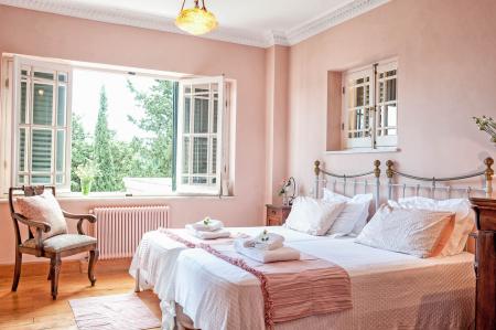 Corfu aristocratic villa 1.200 sq.m for sale