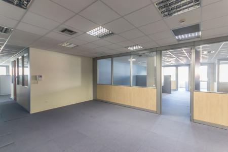 North Athens office space 1.500 sq.m for rent.