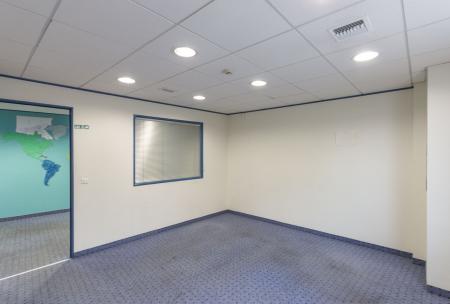 Athens Center office spaces 450 sq.m for rent
