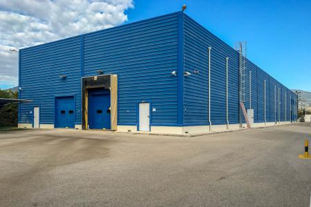 West Athens logistics center 2.000 sq.m for rent