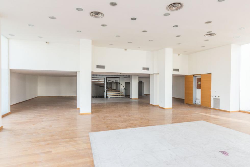 North Athens store 730 sqm for rent