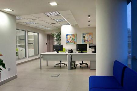 North Athens office building 2.700 sq.m for rent