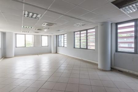North Athens office building 8.270 sq.m for rent