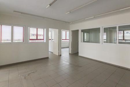 Athens office building 1.500 sq.m for sale