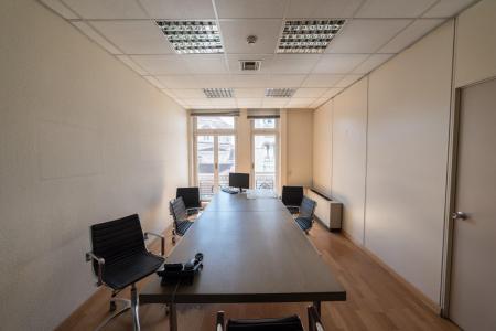 Office spaces 3.800 sq.m for rent, Piraeus