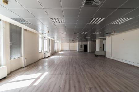 Office spaces of 1.500 sq.m for rent, Piraeus