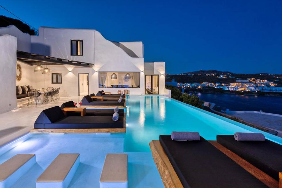 Greek villa of 5 bedrooms and private pool, Mykonos