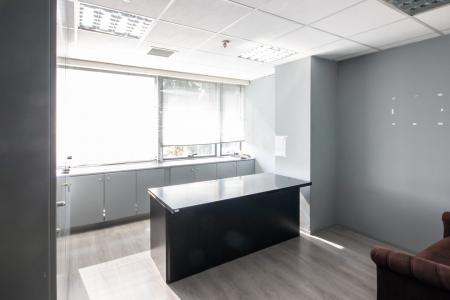 Office 495 sqm for rent, north Athens