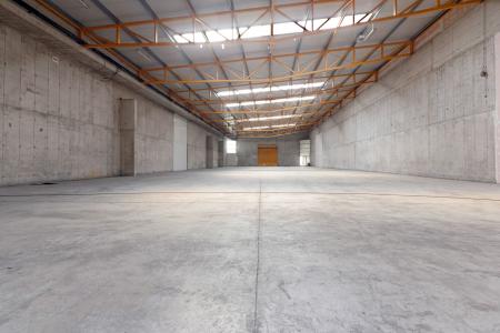 West Attica warehouse 2.550 sq.m for rent