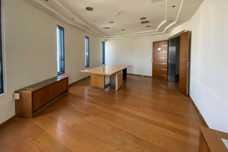 Commercial building 3.605 sq.m for rent, South Athens