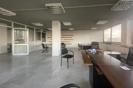 Commercial building 1.350 sq.m for sale, south Athens