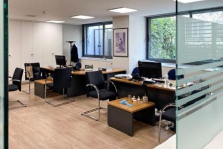 Office of 701 sq.m in the center of Athens for rent