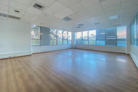 North Athens office building 3.833 sq.m for rent